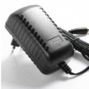 Зарядно за 2 ~ 4 клетъчна 6.4V ~ 12.8V LiFePo4 батерия